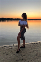 Bride from tallinn svetlana with Blonde hair age 34 photo-9