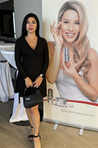 Épouse d'Ukraine ella de dnipro avec Noirs cheveux, âge 28 photo-1