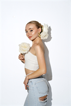 Jolie fille ukrainienne marharyta de odesa avec Blond cheveux, âge 30 photo-1