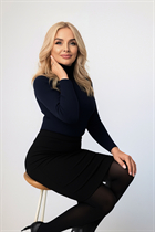 Fille roumaine tatiana de vaslui avec Chatain clairs cheveux 56 ans photo-7