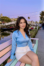 Femme parfaite diana de los angeles avec Brunette cheveux, âge 21 photo-2