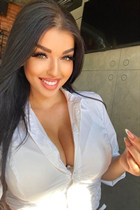 Date ukrainian girl valeriia from poltava with Black hair age 23 photo-11