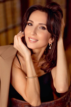 Girl from gualdo tadino iryna with Dark Brown hair age 47 photo-3