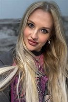 Dating ukrainian girl sofiia from kharkov with Blonde hair age 37 photo-3