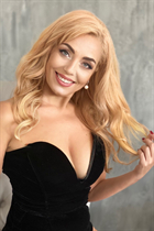Beautiful woman of ukrainian oksana from konstantinovka with Blonde hair age 53 photo-19