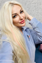 Dama ucraniana svetlana de kharkov con pelo Rubio y edad 48 photo-2