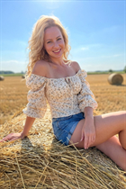Dating a german woman svetlana from markkleeberg with Blonde hair 41 years old photo-6