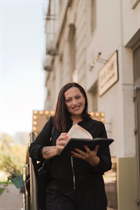 Fille de bern irina aux cheveux Brunette, age 56 photo-1