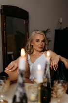 Ukrainian bride nataliia from sumy with Blonde hair age 45 photo-3