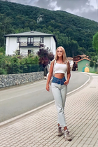 Bride from ribamontan al monte tatiana with Blonde hair age 38 photo-3