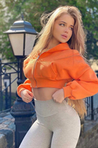 Dating a german woman alexa from nevada with Blonde hair 30 years old photo-15