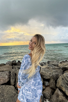 Femme parfaite alina de turin avec Blond cheveux, âge 33 photo-13