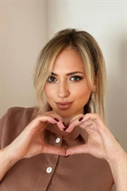 Meet Ukrainian girl tatiana from lviv with Blonde hair age 37 photo-8