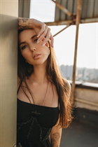 Ukranian bride maryna from kiev with Dark Brown hair age 31 photo-1