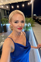 Bride from nice angelica with Blonde hair age 48 photo-21