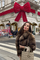 Salir con ucraniana kateryna de uzhgorod con pelo Marrón oscuro y edad 37 photo-11