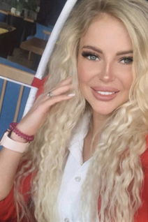 Single ukrainian lady victoria from odessa with Blonde hair age 36