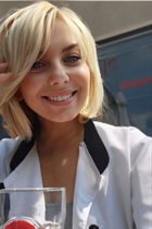 Sortir avec une femme allemande lina de m&#252;nchen avec Blond cheveux 54 ans photo-3