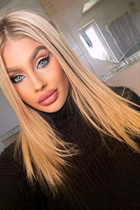 Mujeres eslavas yuliia de lutsk con pelo Rubio y edad 25 photo-39