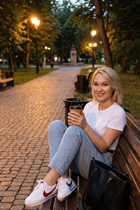 Stunning Ukrainian bride anastasiia from kyiv with Blonde hair age 28 photo-3