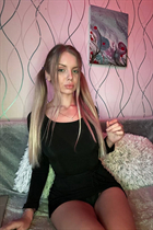 Meet Ukrainian girl elizabeth from kiev with Blonde hair age 22 photo-14