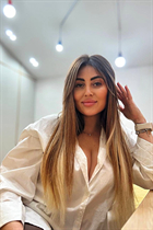 madrid bride svetlana with Light Brown hair age 43 photo-10