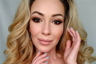 Superbe mariée ukrainienne ludmila de hamilton avec Blond cheveux, âge 41 photo-12