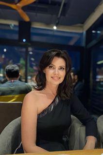 Ukranian bride natalia from kiev with Dark Brown hair age 48