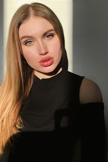 Bride from Ukraine katerina from kiev with Blonde hair age 22