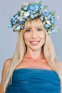 Slavic women elvira from odessa with Blonde hair age 37