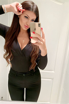 Stunning Ukrainian bride olga from odessa with Black hair age 27 photo-4