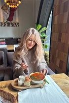 Perfect woman inna from milano with Blonde hair age 31 photo-16