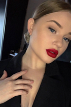 Beautiful wife from Ukraine anzhelina from kiev with Blonde hair age 26 photo-4