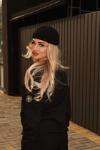 Beautiful wife from Ukraine victoria from zaporizhia with Blonde hair age 40 photo-3