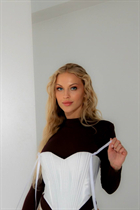 Beautiful single ukrainian woman snizhana from kyiv with Blonde hair age 25 photo-11