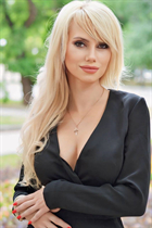 Beautiful german girl larisa from roeslau with Blonde hair 59 years old photo-2