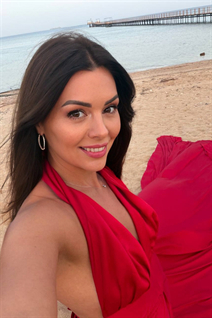 German bride irina from berlin with Light Brown hair 41 years old