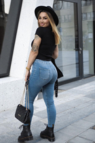 Sortir avec une femme allemande ariane de berlin avec Blond cheveux 36 ans photo-4