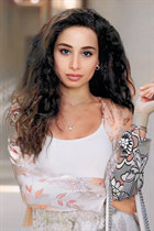 Pretty girl maka from tbilisi with Dark Brown hair age 27 photo-2