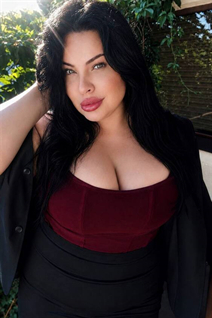 Fille ukrainienne alena de dnipro avec Roux cheveux, âge 35
