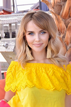 Single Ukrainian lady nelya from kiev with Blonde hair age 40 photo-8