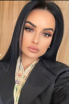 Ukrainian pretty girl victoria from ontario with Black hair age 39 photo-15