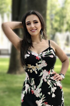 Beautiful woman of ukrainian oksana from kharkov with Dark Brown hair age 42 photo-5