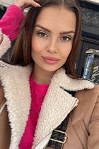 Date ukrainian girl anna from lviv with Light Brown hair age 25 photo-14