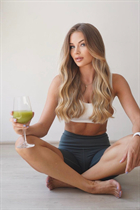 Fille de barcelona inga aux cheveux Blond, age 32 photo-28