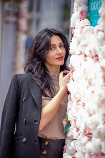 Bride from barcelona natalia with Dark Brown hair age 45