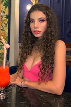 Beautiful woman of ukrainian yana from odessa with Light Brown hair age 24 photo-13
