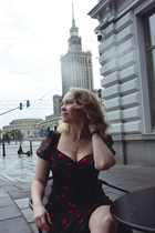 warsawa bride hanna with Light Brown hair age 39 photo-1