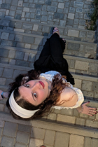 Single Ukrainian bride olexandra from kyiv with Dark Brown hair age 21 photo-4