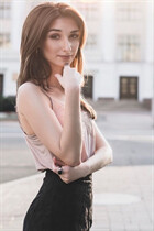 Mariée russe julia de moscow avec Brunette cheveux, âge 33 photo-1